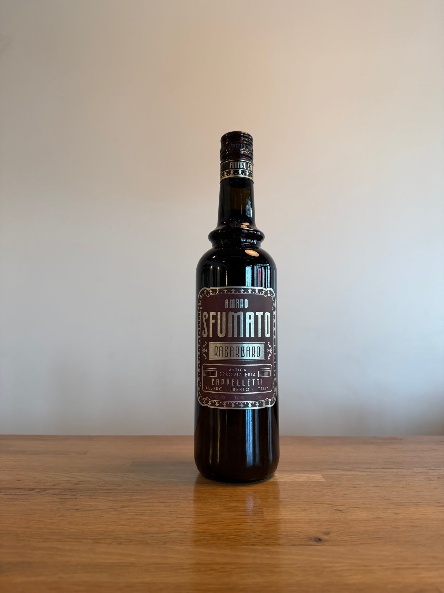 Cappelletti, Sfumato Rabarbaro Amaro